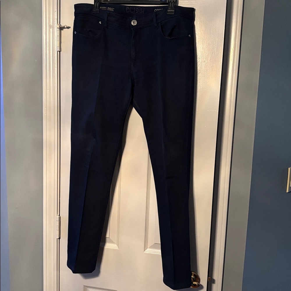 DL1961 Classic Dark Blue Coco Curvy Straight 4 Way Stretch 360° Comfort Jeans